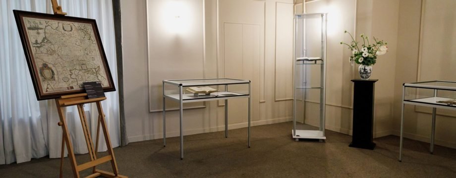 uid_319b0bef1e244bc5b2461cff93d24434_width_1990_play_0_pos_0_gs_0_height_0 1